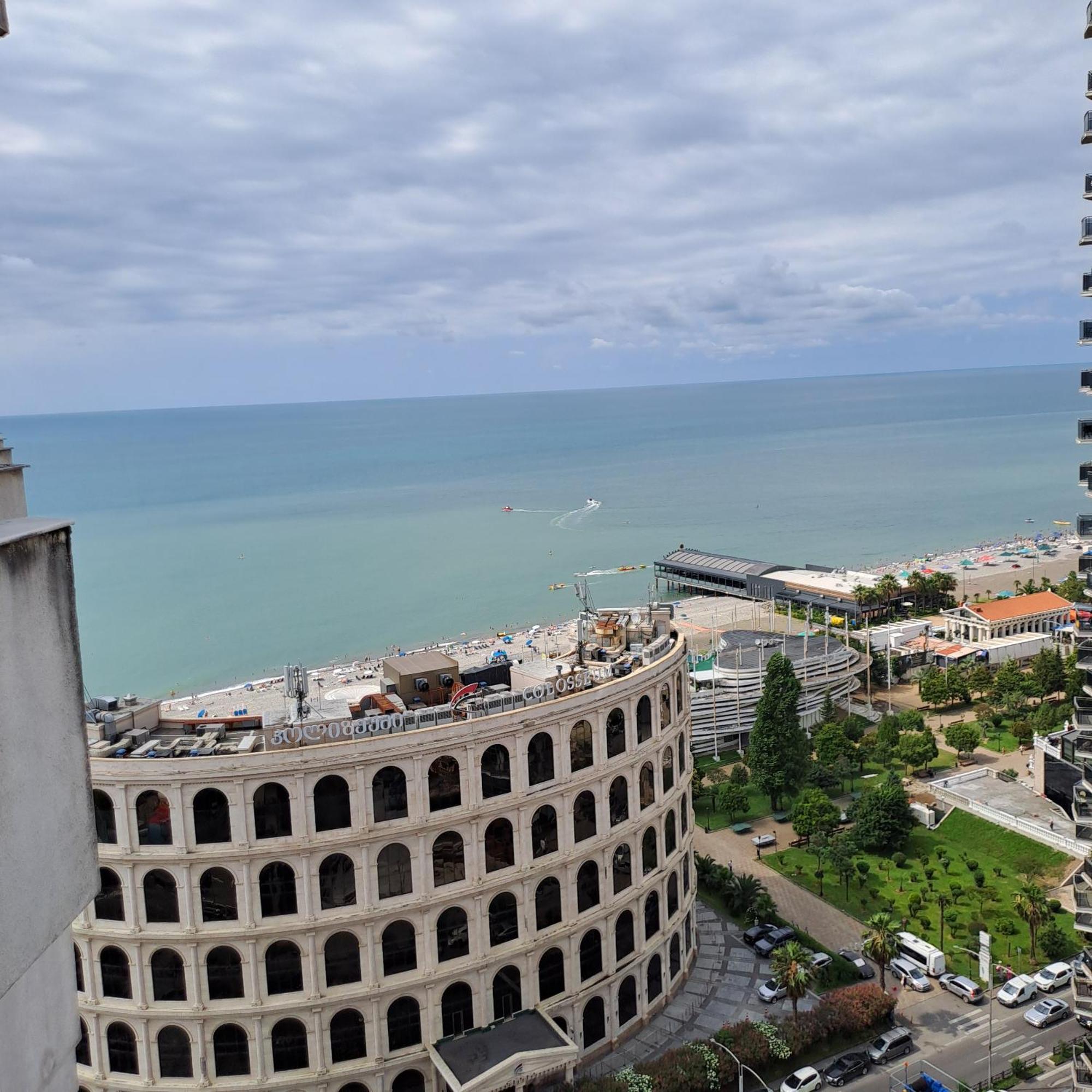 Welkome Orbi Batumi Sea Wiev Apartment Bagian luar foto