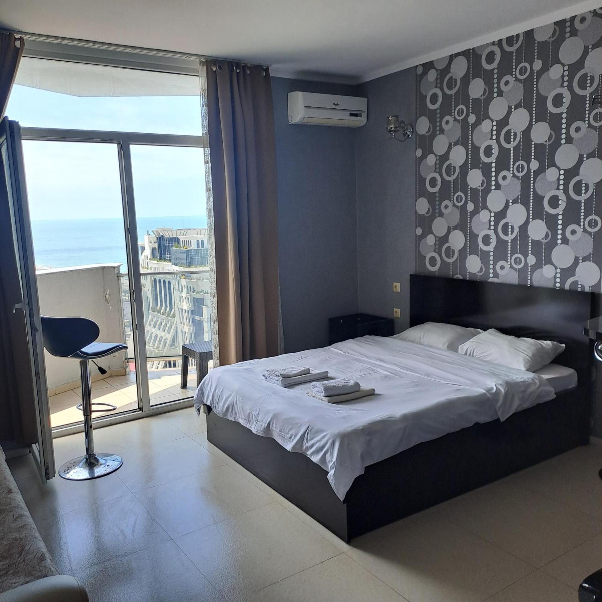 Welkome Orbi Batumi Sea Wiev Apartment Bagian luar foto